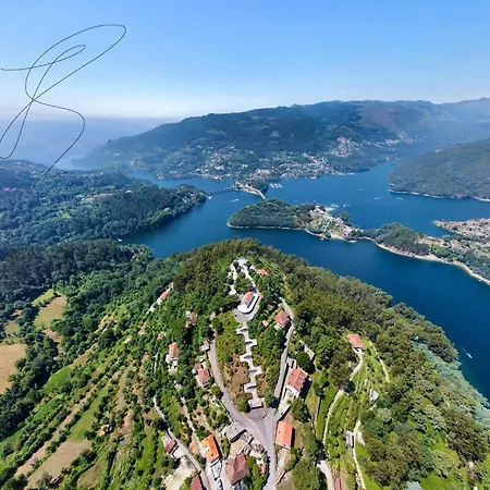 Casa De Casarelhos - Alojamentos - Geres *