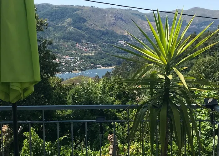 Casa De Casarelhos - Alojamentos - Gerês * Cova