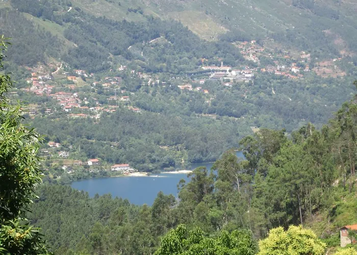 Casa De Casarelhos - Alojamentos - Geres Cova